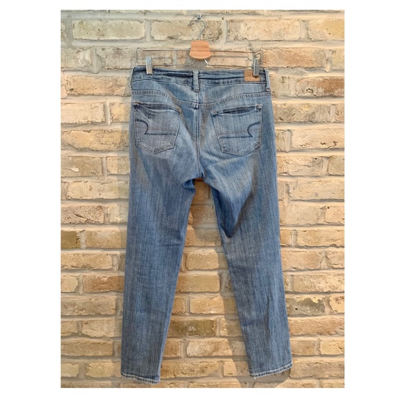 American Eagle Mom Jeans - Picture 2 of 5